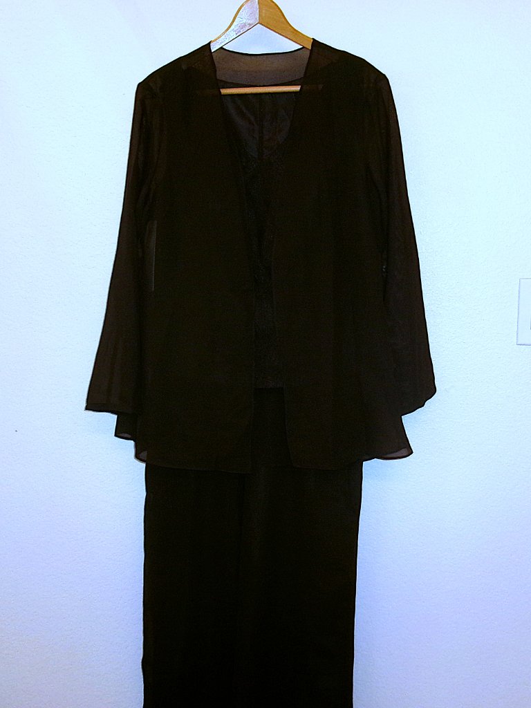Mondressy Nwt - Women's 3-Pc Pantsuit - Evening /Cocktail — image 8 of 8
